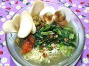 Gambar mie soto tulang ayam