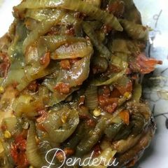 A picture of Denderu.