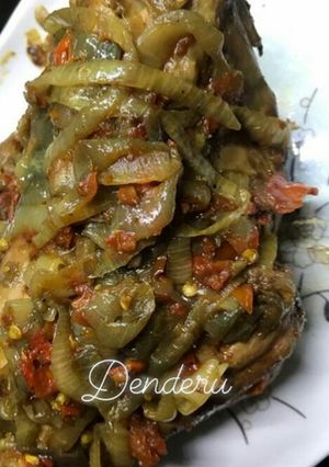 A picture of Denderu.