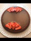 Torta con crema al cioccolato