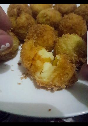 Hình của món Viên khoai chiên.