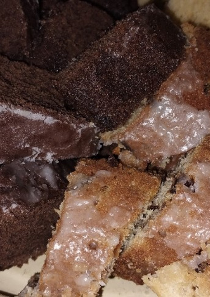 Una foto de Budines de cacao amargo y de limón!! Con baño de glasé!!