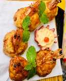 Gà viên bọc tôm chiên giòn