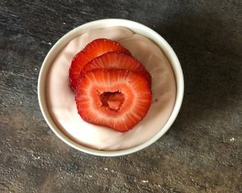 Easy Fast Cooking 3 Ingredient strawberry mousse  Delicious and Healthy