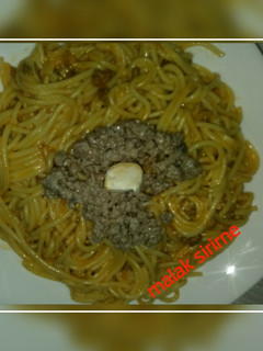 صورة لوصفة سباغيتي 🍝🍝 باللحم المفروم سريعة التحضير