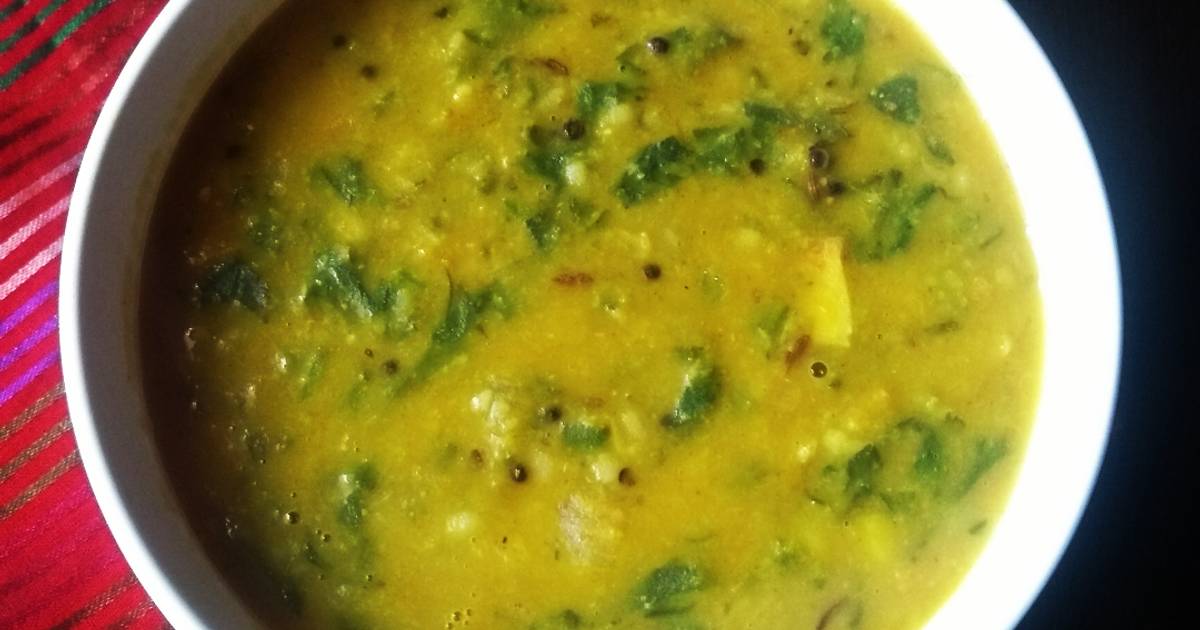 Spinach Moong Dal Recipe by sushcookss - Cookpad