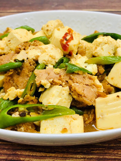 【媽媽家常菜】 蔬食新豬肉麻婆豆腐 的食譜成品照片