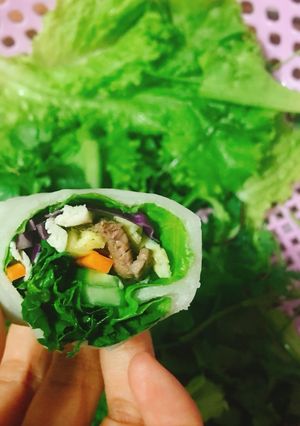 Hình của món Gỏi cuốn (vỏ làm bằng máy làm crepe).