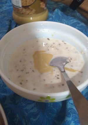 A picture of Oats soup.