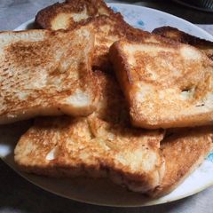 A picture of Sweet egg slice.