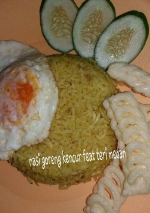 Foto resep Nasi goreng kencur teri medan