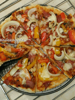 Foto resep Thin Crust Pizza