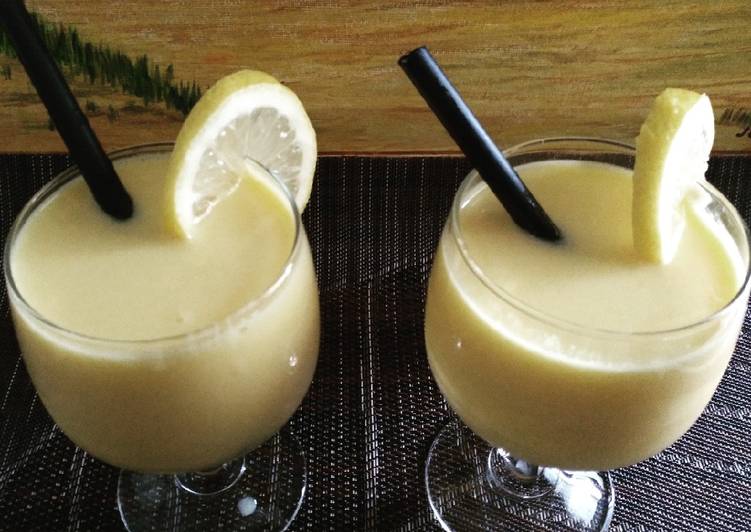 Smoothie de mango y piña