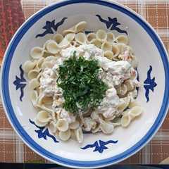 A picture of Fideos con Camarones con crema.