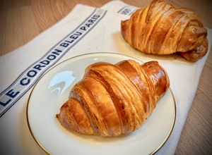 Una foto de 🇫🇷 CROISSANT (Francia)