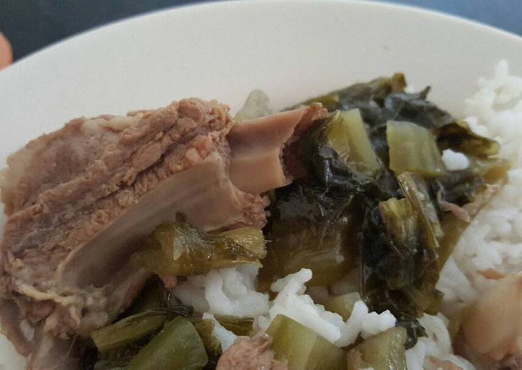 Baikut (Iga Babi) Sawi Asin