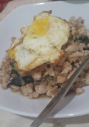 Foto resep Pad krapow Gai (ayam thai)