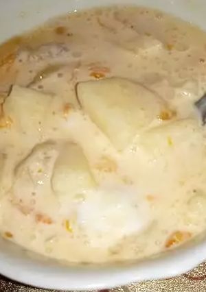 A picture of Creamy fruit chaat.
