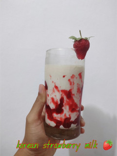 Foto resep Korean strawberry milk simple