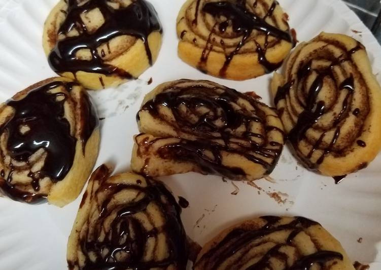 Recipe of Award-winning Cinnamon Sugar Cresent Pinwheels with chocolate drizzle