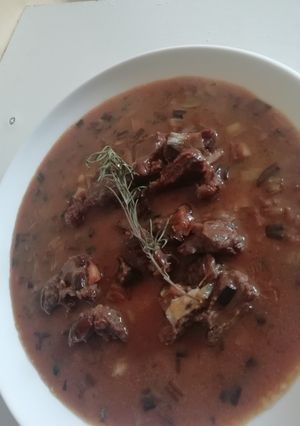 A picture of Caramelized beef stew#jikonichallenge#teamhotandsweet.