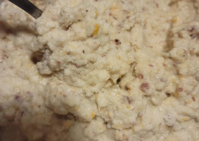 Loaded mashed cauliflower