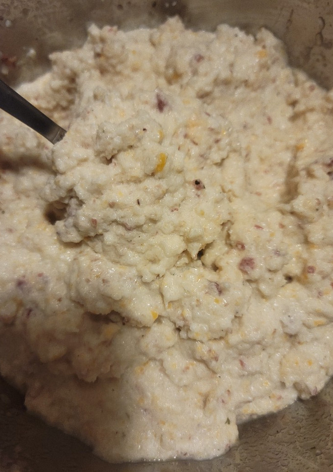 A picture of Loaded mashed cauliflower.