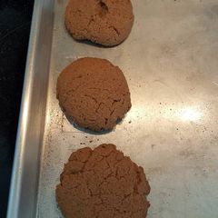A picture of Nana's Peanut Butter Cookies.