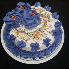 A picture of Eggless Malai Cake.