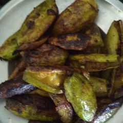 A picture of Fried pointed gourd.