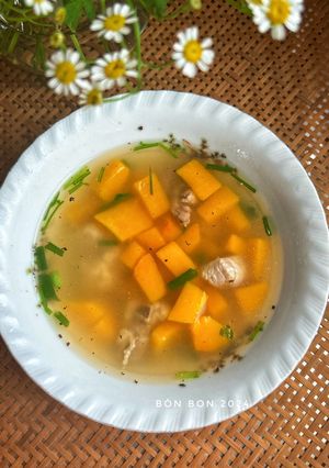 Hình của món Canh Sườn Bí Đỏ.