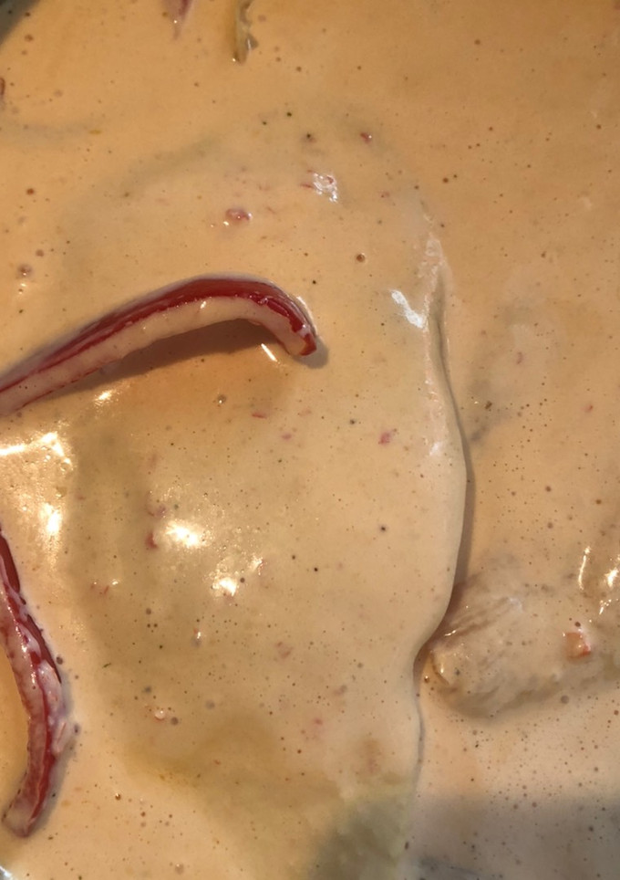 Una foto de Pollo en salsa de pimiento