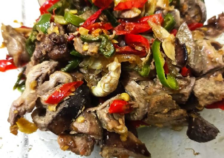 Cara mudah meracik Ati ampela cabe-cabean yang Lezat Sekali