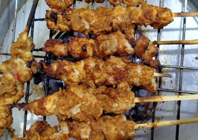 Bagaimana Membuat Sate ayam perdana Anti Gagal