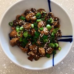 A picture of Quick But Tasty Sweet Asian Style Shrooms ❤️.