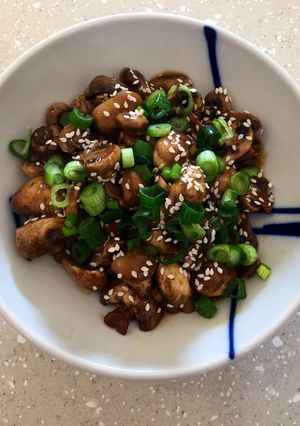 A picture of Quick But Tasty Sweet Asian Style Shrooms ❤️.