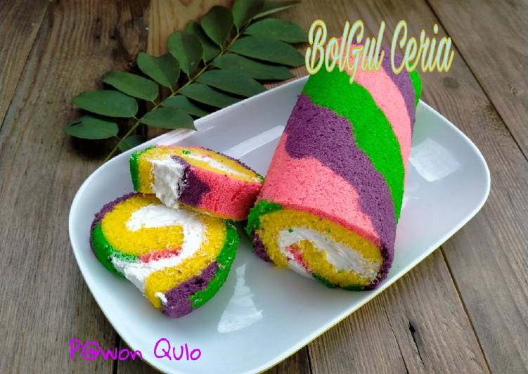 Resep Bolu Gulung Kukus Ceria, Menggugah Selera