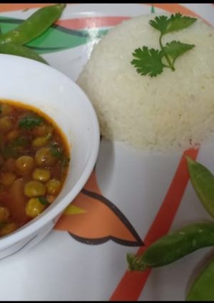 A picture of Winter special Yummy Green peas.