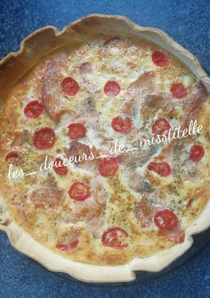 Une photo de Tarte au saumon fumé et tomates cerise