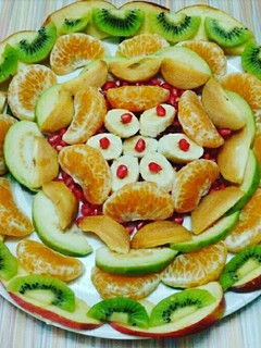 फ्रूट सलाद (Fruit salad recipe in hindi) रेसिपी मुख्य फोटो