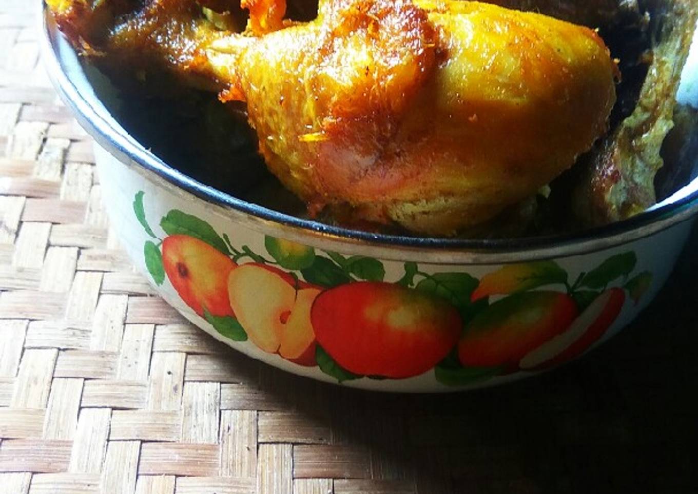 Ayam goreng bumbu racik