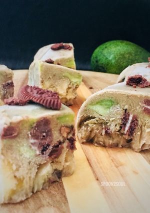 A picture of No Bake Avocado Oreo Fudge.