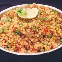 A picture of Jowar khichdi or upma.