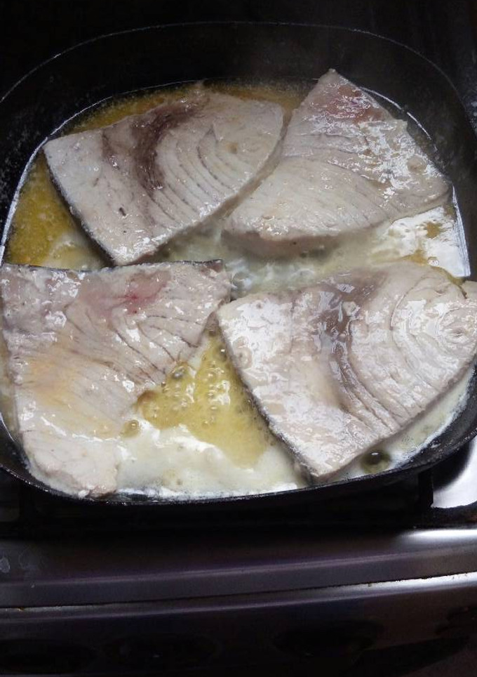 Una foto de Albacora a la mantequilla