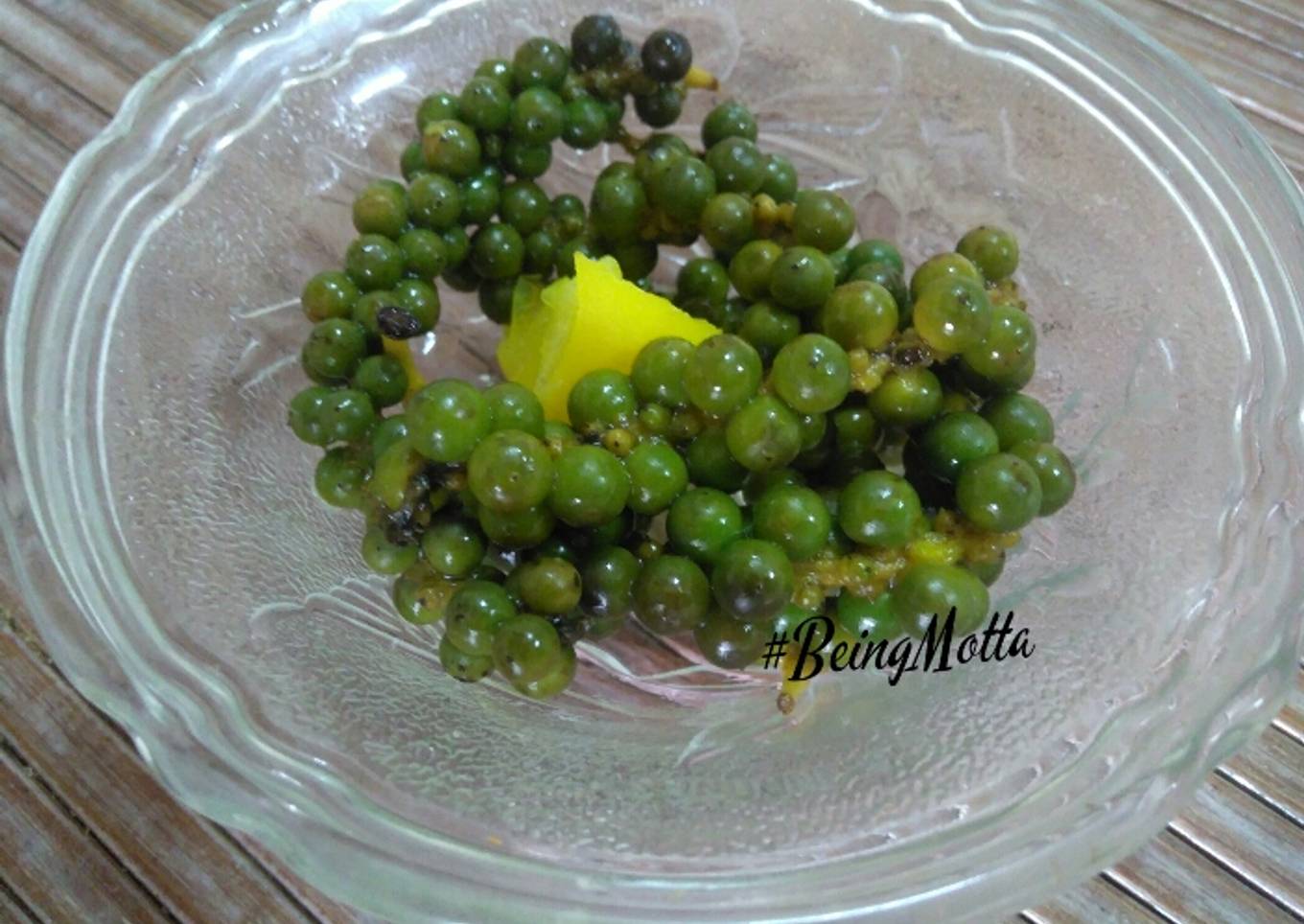 Green Peppercorns Lemon Pickle