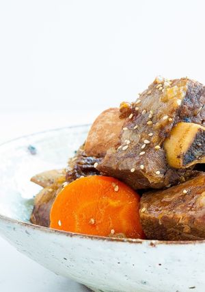 A picture of Korean Braised Beef Short Ribs.