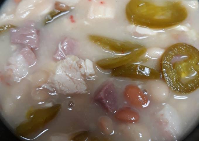 Recipe of Award-winning Creamy White Chili