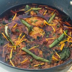 A picture of Shahi Chicken Kadai Masala.