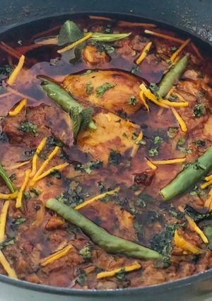 A picture of Shahi Chicken Kadai Masala.