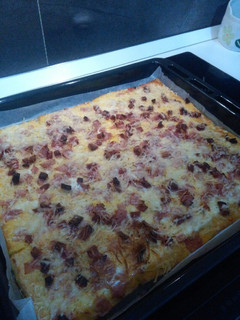Una foto de Falsa pizza con pan de molde